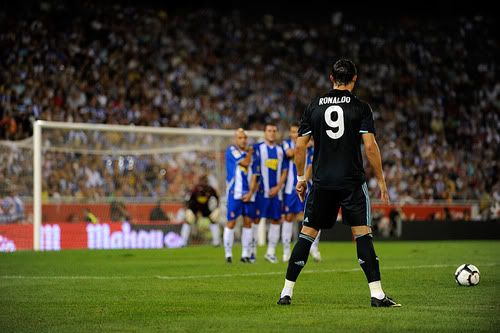 cr9 free kick