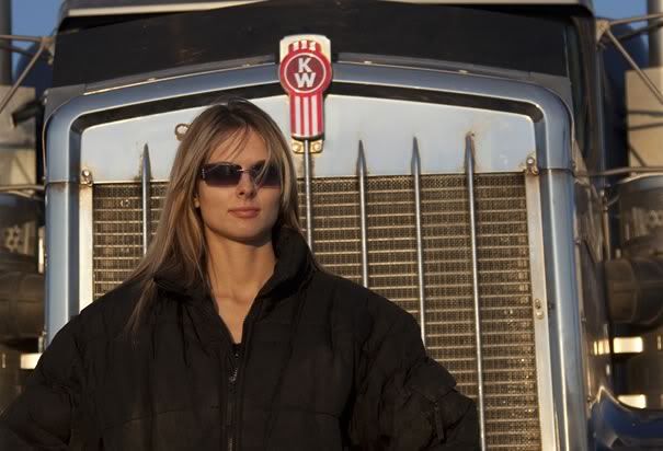 ice-road-truckers-season-three-lisa.jpg
