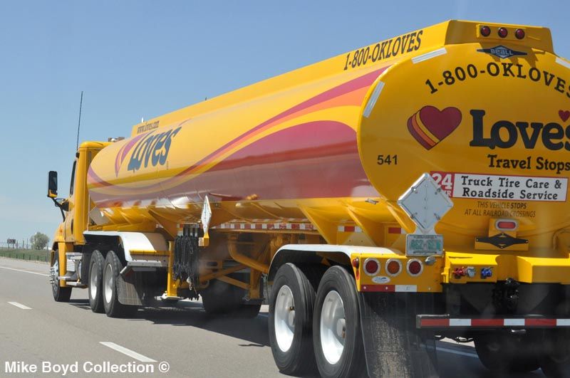 loves_gemini_frtlnr_cascadia_tanker_i70_