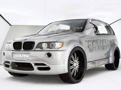 here is that Alpine airbrush on a BMW X5